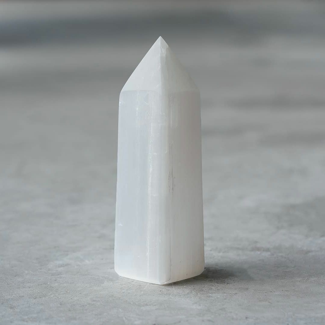 Selenite hexagon /セレナイト | Hariqua-パワーストーンジュエリー-