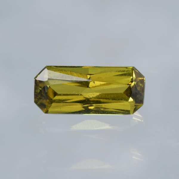 バイカラーサファイア オーバルカット スリランカ産 0.38ct