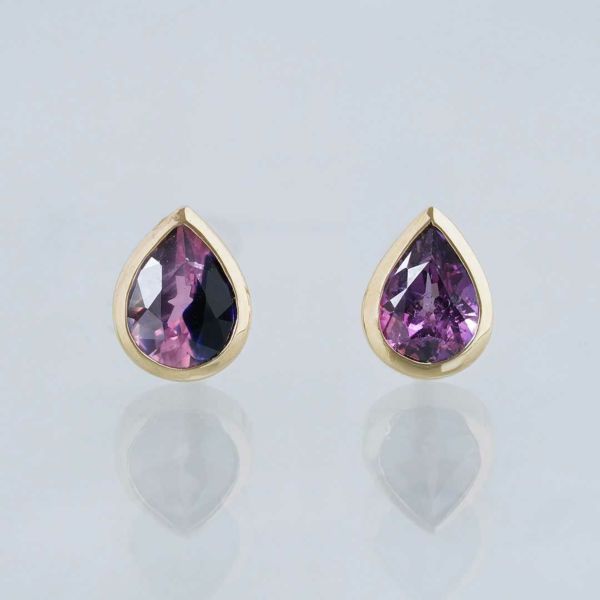Pink × Blue sapphire pierce 0.55 /ピンクサファイア | Hariqua