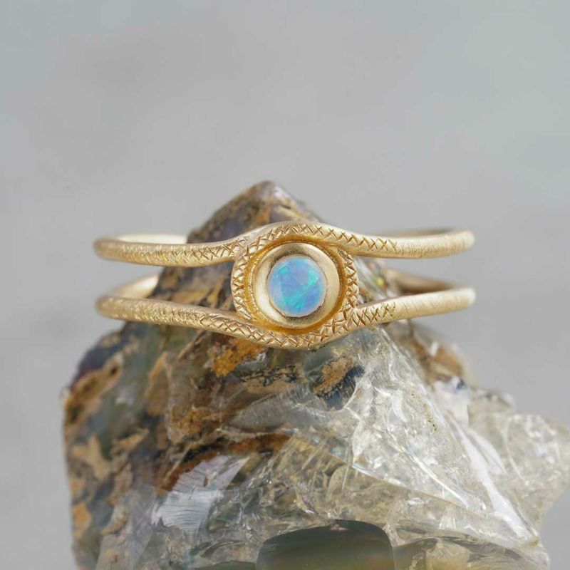 Crystal opal spark ring /クリスタルオパール | Hariqua