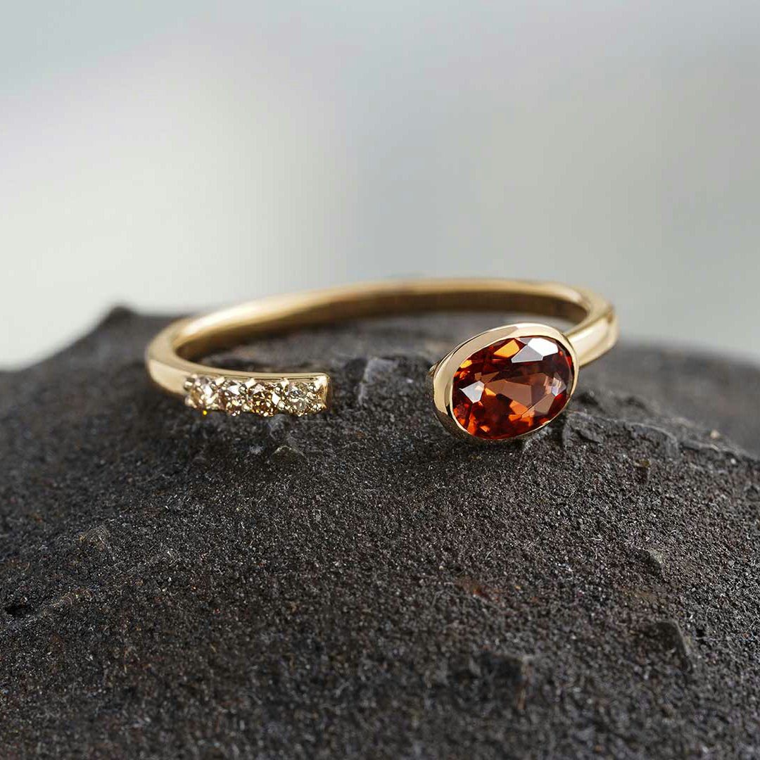 Color change andesine ring /カラーチェンジ・アンデシン. | Hariqua 