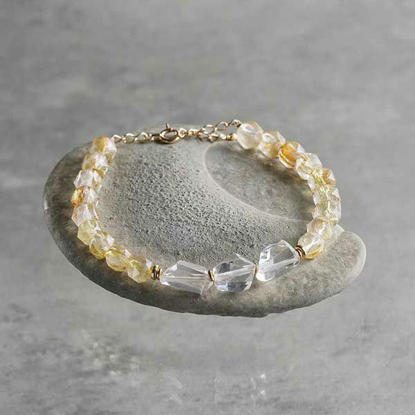 Rutile quartz × Petalite bracelet /ルチルクォーツ、ペタライト. | Hariqua-パワーストーンジュエリー-