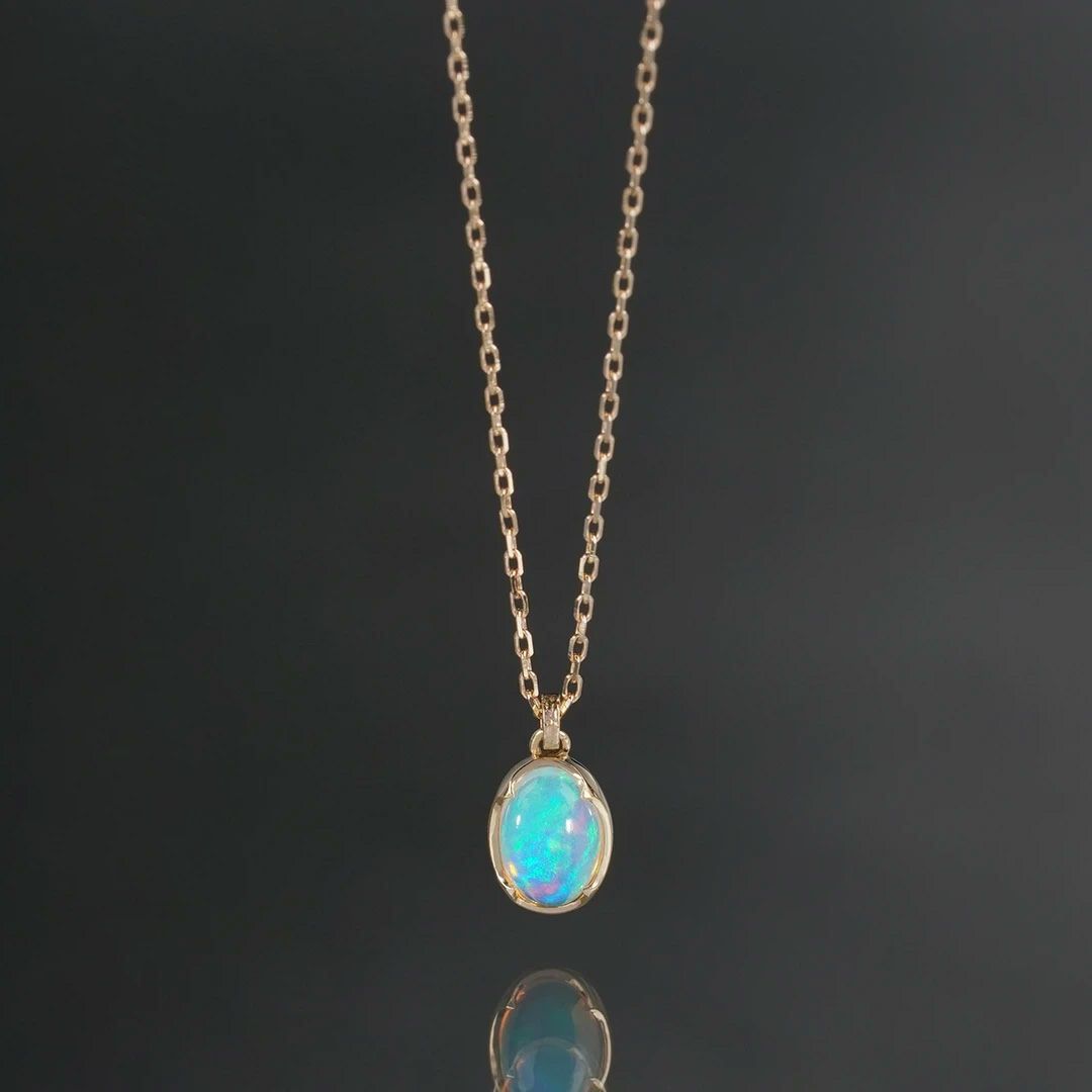 Water opal oval necklace /ウォーターオパール. | Hariqua 