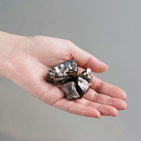 シュンガイト | Hariqua-パワーストーンジュエリー-